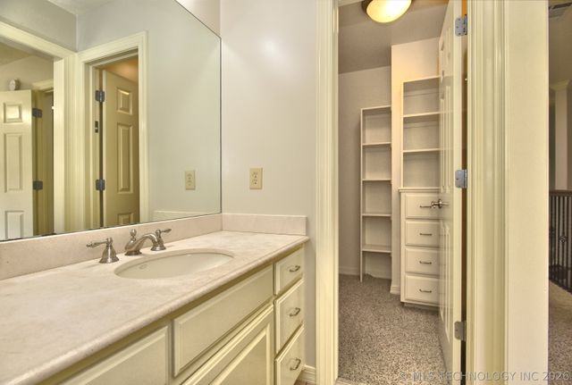 4224 S 69th West Avenue NE, Tulsa, OK 74107