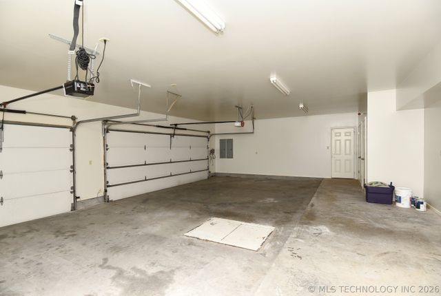 4224 S 69th West Avenue NE, Tulsa, OK 74107
