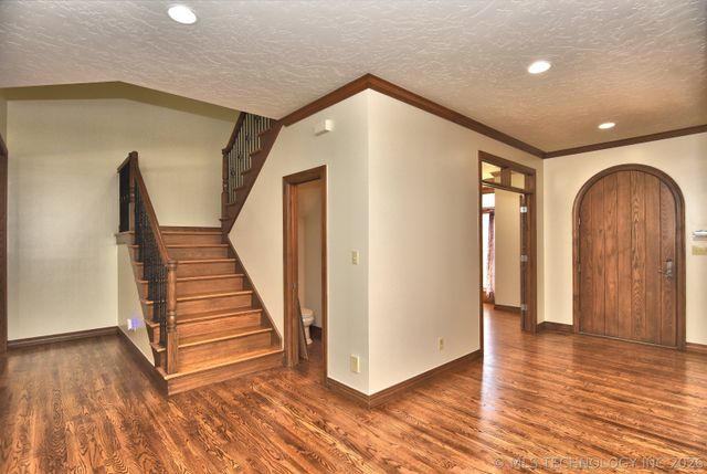 4224 S 69th West Avenue NE, Tulsa, OK 74107