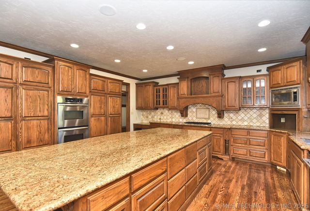 4224 S 69th West Avenue NE, Tulsa, OK 74107