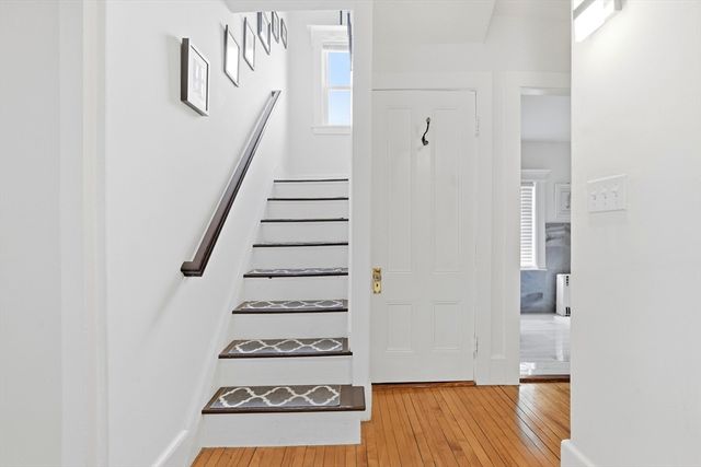 187 Burrill St 2, Swampscott, MA 01907