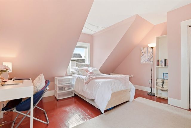 187 Burrill St 2, Swampscott, MA 01907