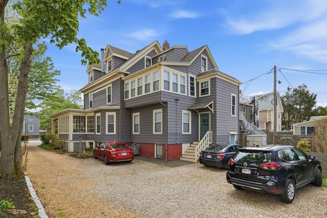 187 Burrill St 2, Swampscott, MA 01907