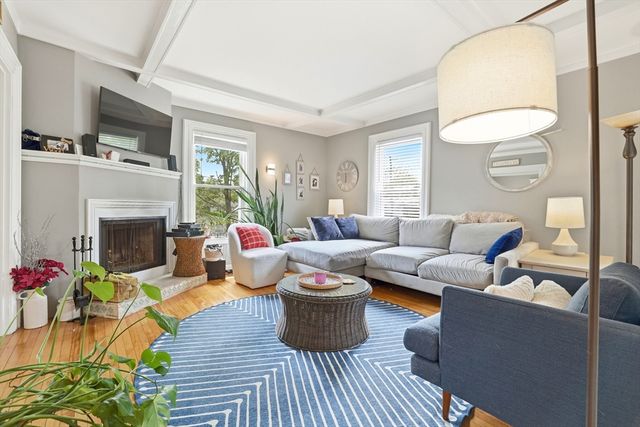 187 Burrill St 2, Swampscott, MA 01907