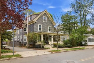 187 Burrill St 2, Swampscott, MA 01907