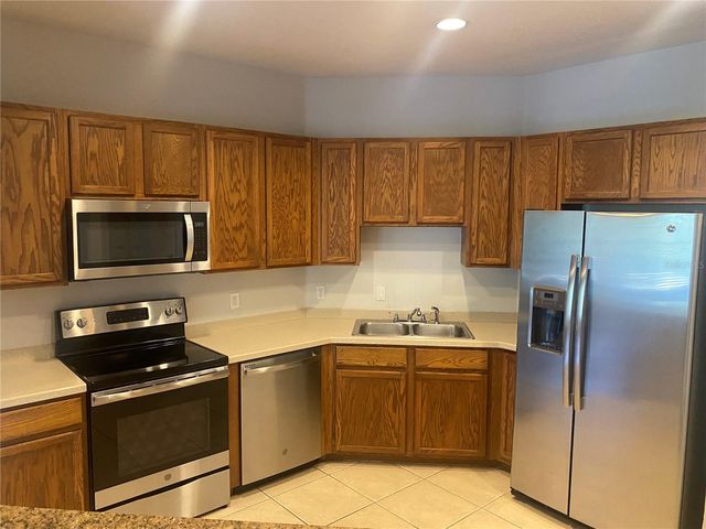 987 FERN AVENUE 202, Orlando, FL 32814
