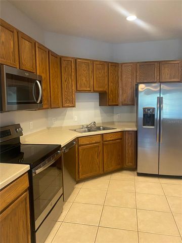 987 FERN AVENUE 202, Orlando, FL 32814