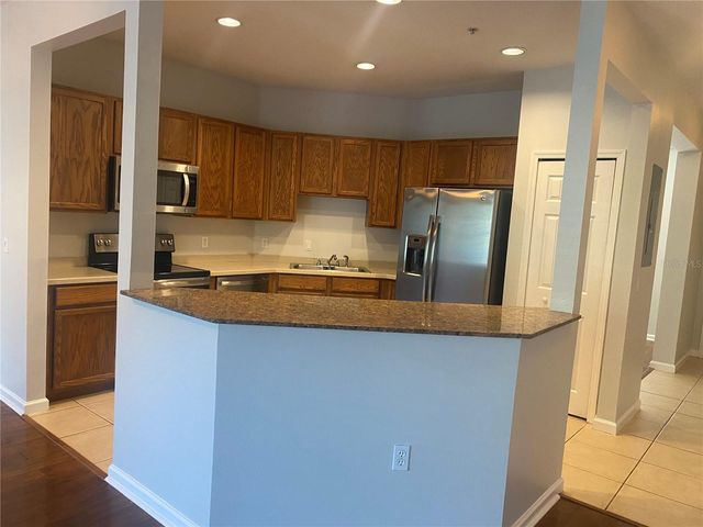 987 FERN AVENUE 202, Orlando, FL 32814
