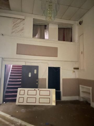 11801 Hamilton Avenue, Highland Park, MI 48203
