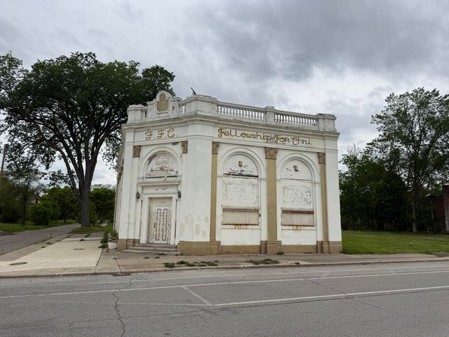 11801 Hamilton Avenue, Highland Park, MI 48203