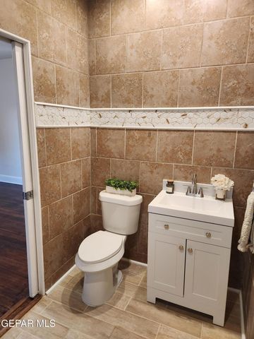 4122 CUMBERLAND Avenue, El Paso, TX 79903