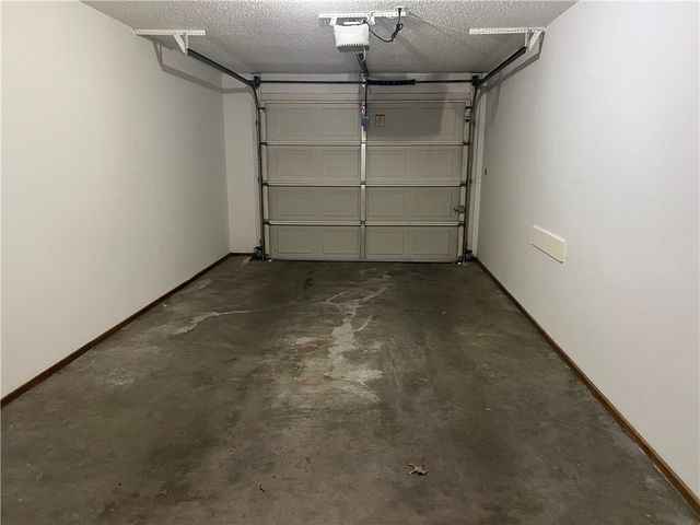 1013 NW 12th Street, Bentonville, AR 72712
