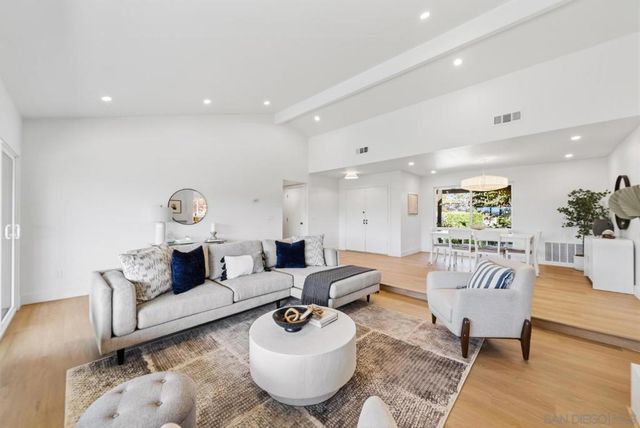 12624 Camino Emparrado, San Diego, CA 92128