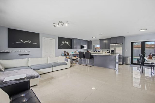 12535 SW 31st Ter, Miami, FL 33175