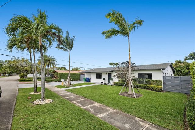 12535 SW 31st Ter, Miami, FL 33175