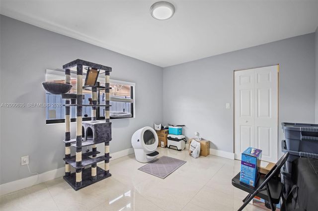 12535 SW 31st Ter, Miami, FL 33175