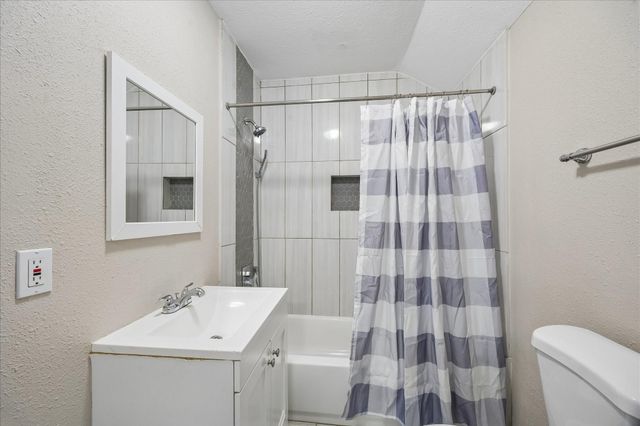 3817 Palm Street, Houston, TX 77004