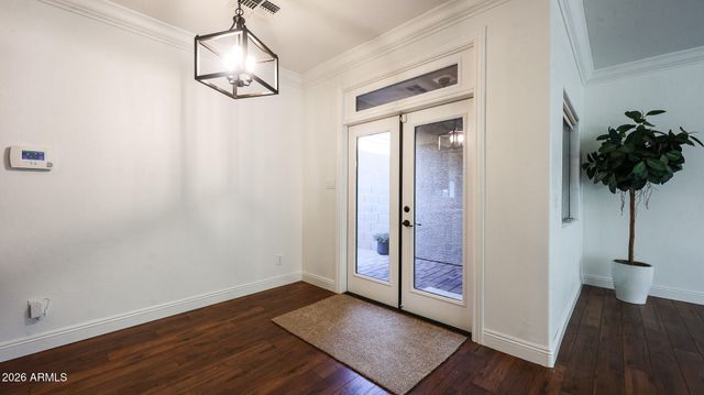 2826 E TRACY Lane 4, Phoenix, AZ 85032