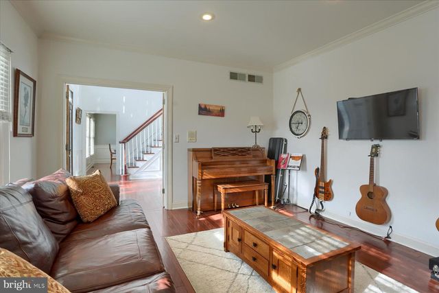 1014 S WATERFORD WAY, Mechanicsburg, PA 17050