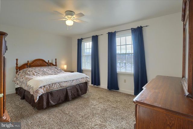 1014 S WATERFORD WAY, Mechanicsburg, PA 17050