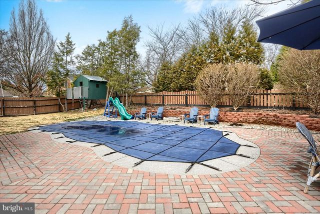 1014 S WATERFORD WAY, Mechanicsburg, PA 17050