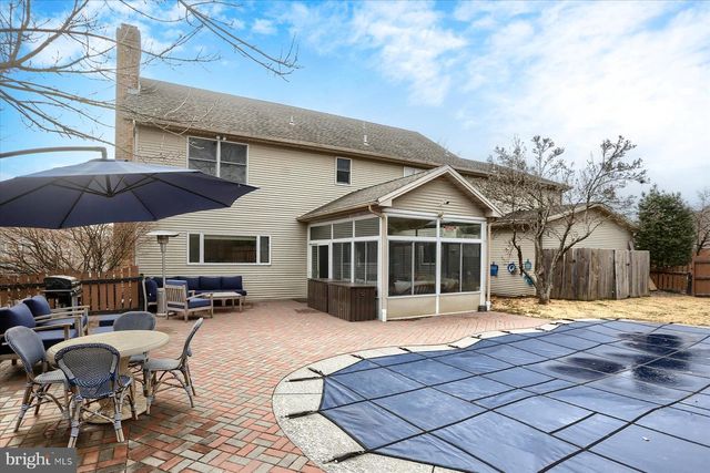 1014 S WATERFORD WAY, Mechanicsburg, PA 17050