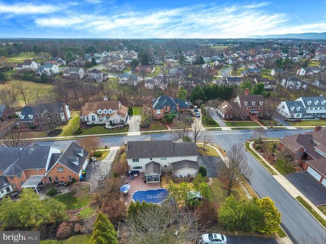 1014 S WATERFORD WAY, Mechanicsburg, PA 17050