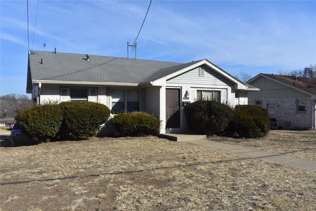 2733 Boston Avenue, Des Moines, IA 50310