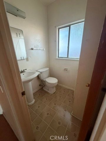 13282 Loretta Drive, Santa Ana, CA 92705