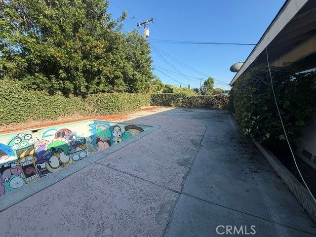 13282 Loretta Drive, Santa Ana, CA 92705