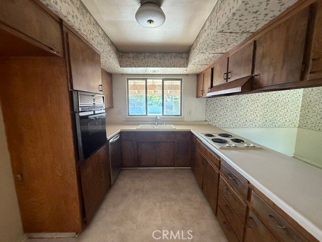 13282 Loretta Drive, Santa Ana, CA 92705