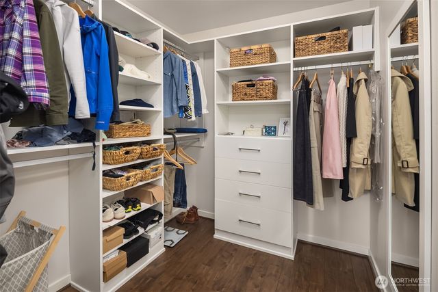 17333 NE 123rd Way, Redmond, WA 98052