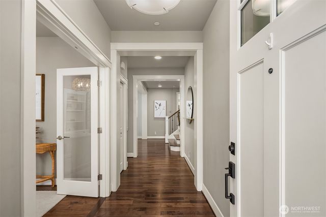 17333 NE 123rd Way, Redmond, WA 98052