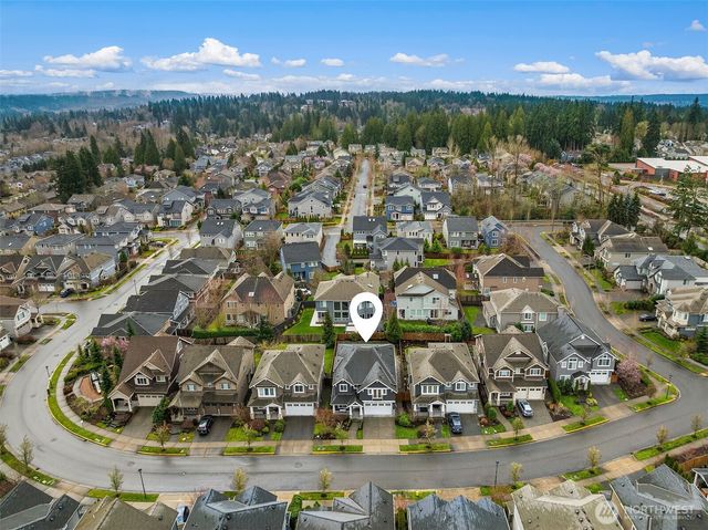 17333 NE 123rd Way, Redmond, WA 98052