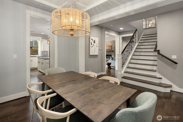 17333 NE 123rd Way, Redmond, WA 98052