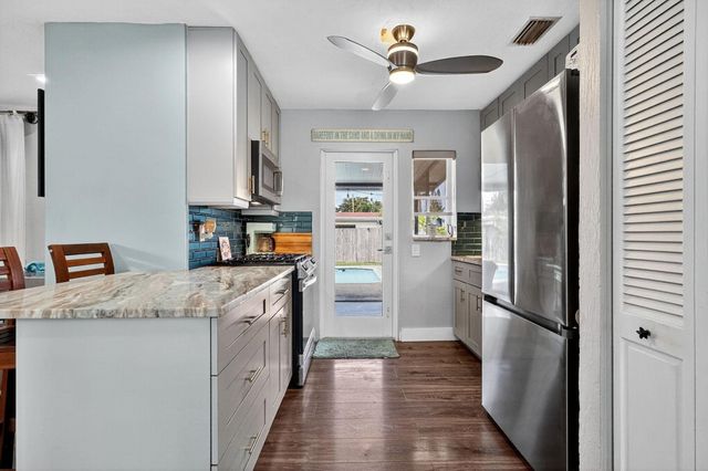 9471 Jamaica Drive, Cutler Bay, FL 33189