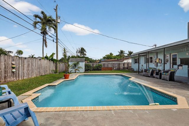 9471 Jamaica Drive, Cutler Bay, FL 33189