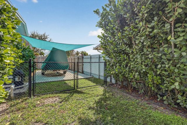 9471 Jamaica Drive, Cutler Bay, FL 33189
