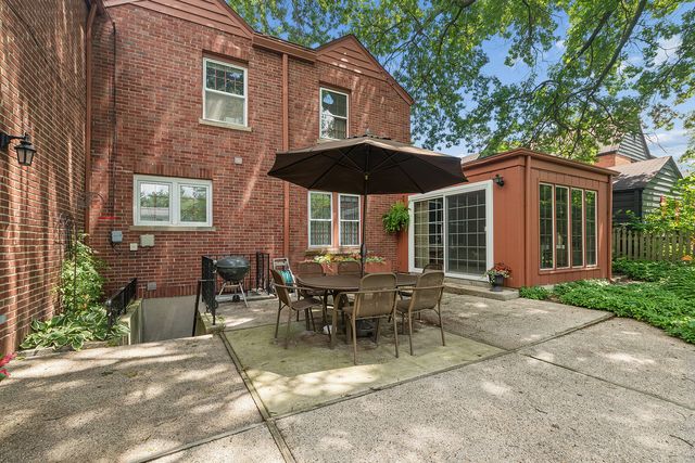 630 Perth Avenue, Flossmoor, IL 60422