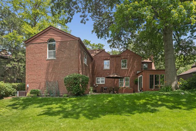 630 Perth Avenue, Flossmoor, IL 60422