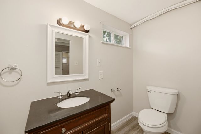 2719 W Douglas, Wichita, KS 67213
