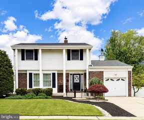 2400 BEVERLY RD, Cinnaminson, NJ 08077