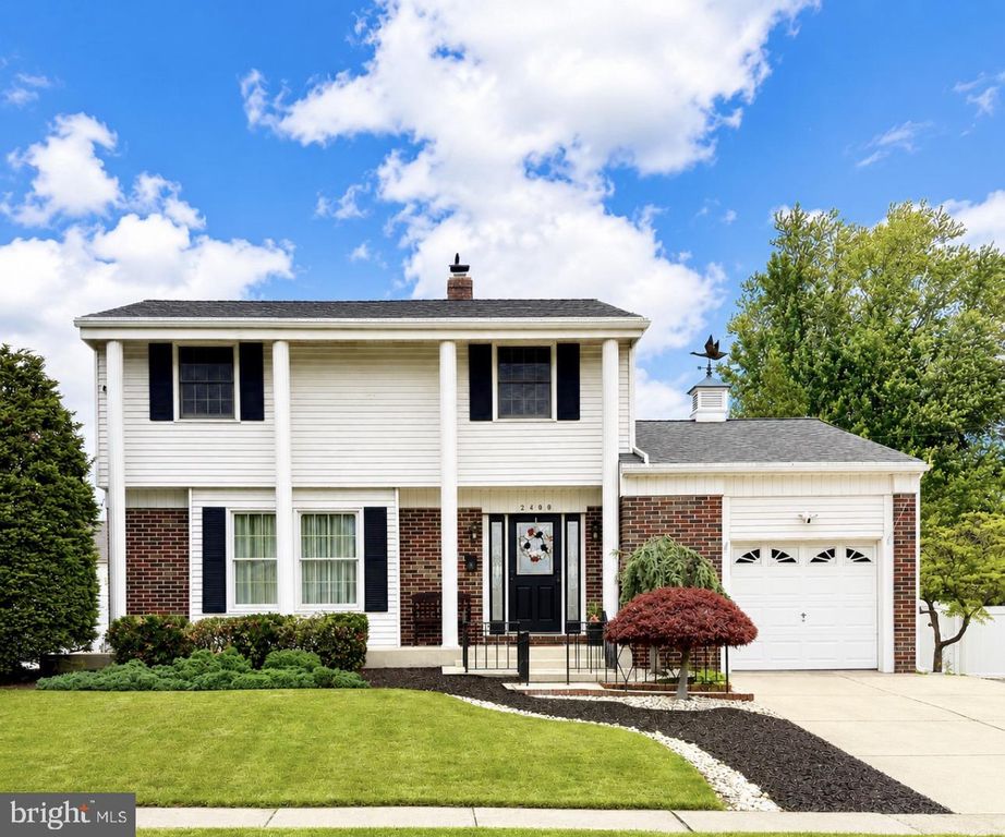 2400 BEVERLY RD, Cinnaminson, NJ 08077