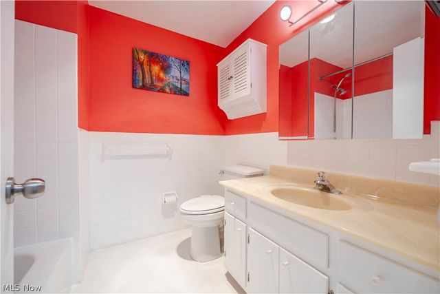 3400 Wooster Road 610, Rocky River, OH 44116