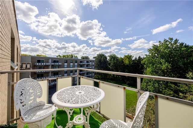 3400 Wooster Road 610, Rocky River, OH 44116