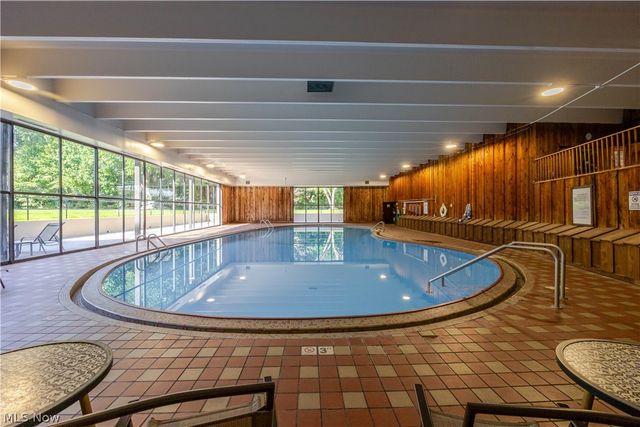 3400 Wooster Road 610, Rocky River, OH 44116