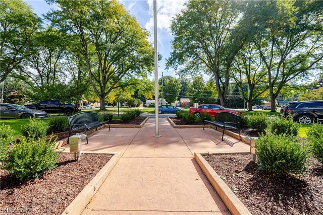 3400 Wooster Road 610, Rocky River, OH 44116