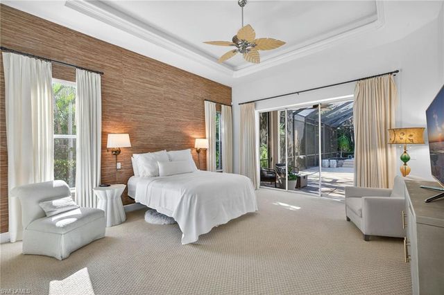 2229 Goshawk CT, Naples, FL 34105