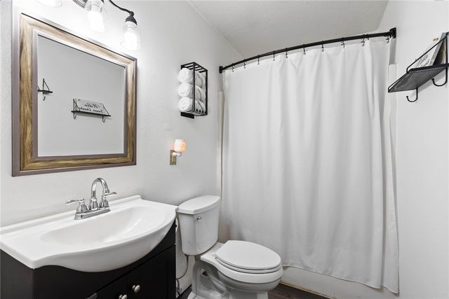 3001 Todd Circ, Ingleside, TX 78362