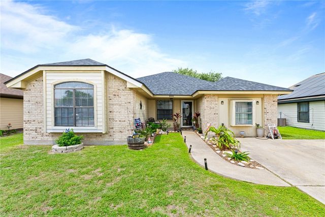 3001 Todd Circ, Ingleside, TX 78362
